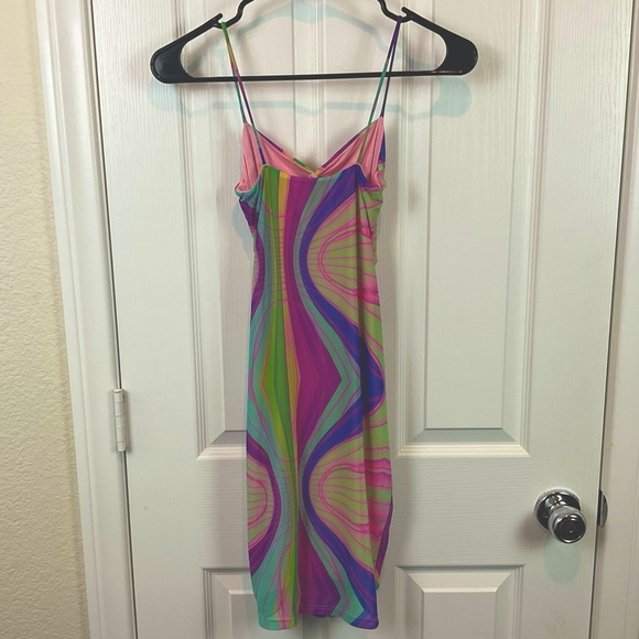 Pre-Owned Black Bead Moire Patterned Pastel Slip On Dress, Size Small - Picture 5 of 10